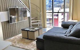 Saint Sebastian Flat B - Até 4 Pessoas! Com Hidro! Duplex no centro